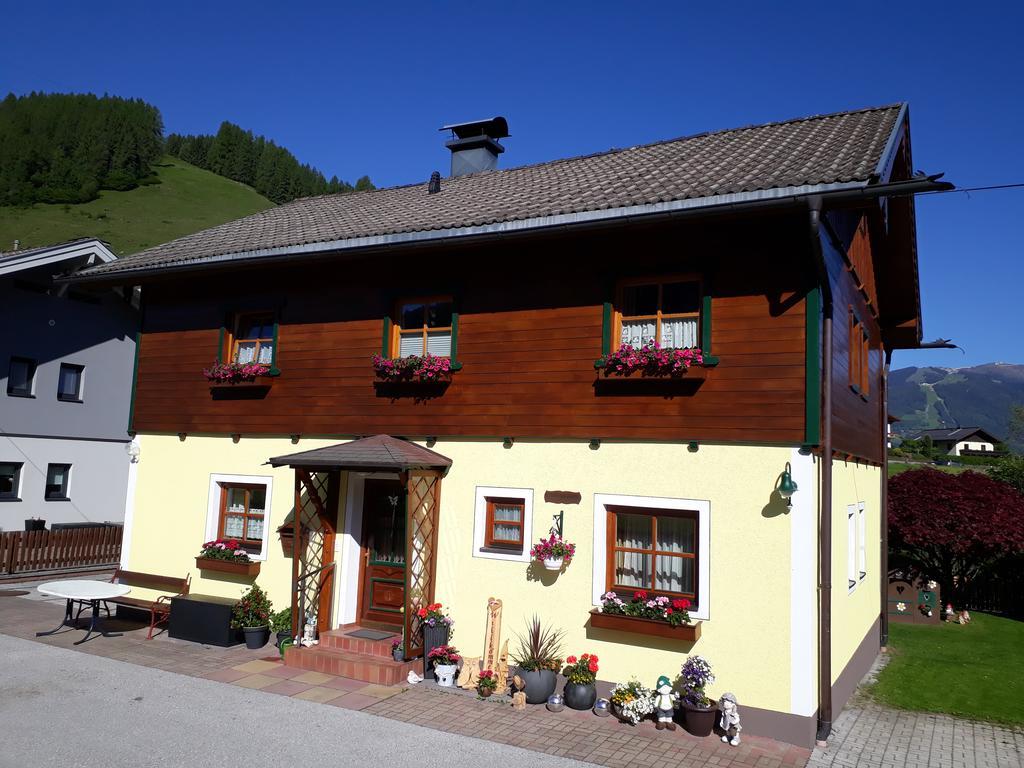 Ferienwohnung Kasbacher Брук-ан-дер-Гросглокнерштрасе Екстер'єр фото