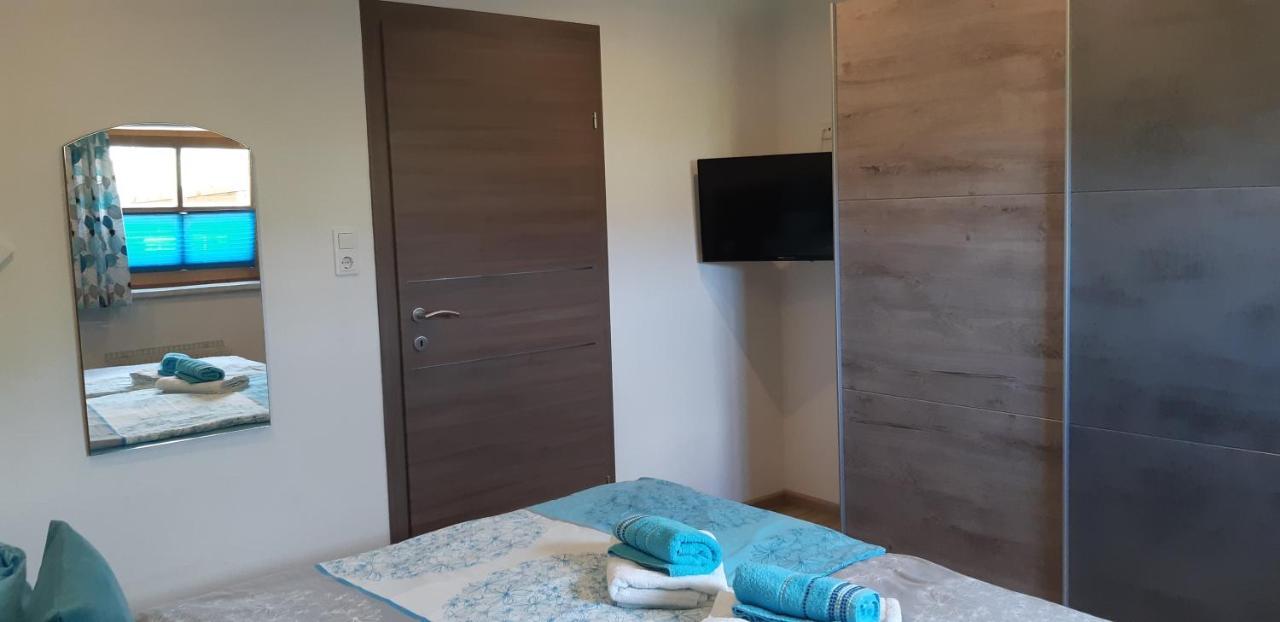 Ferienwohnung Kasbacher Брук-ан-дер-Гросглокнерштрасе Екстер'єр фото